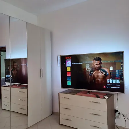 Center House Apartment